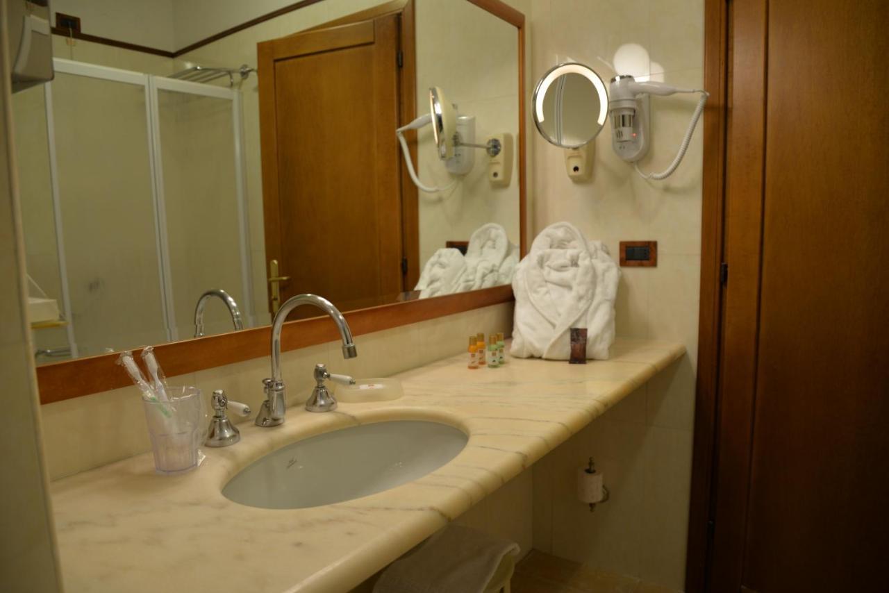 Strozzi Palace Hotel Florence Extérieur photo