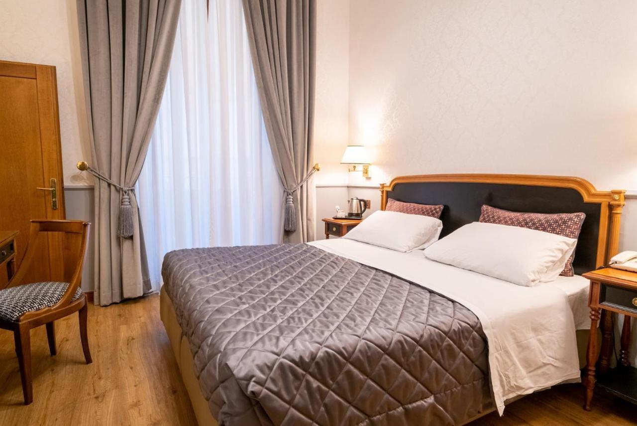 Strozzi Palace Hotel Florence Extérieur photo