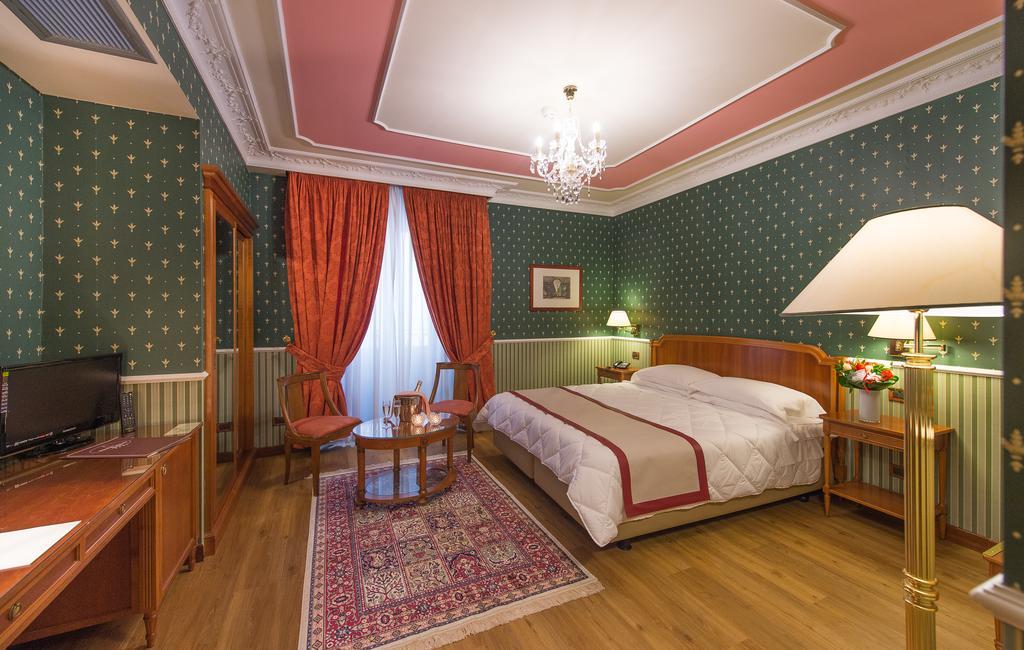 Strozzi Palace Hotel Florence Extérieur photo